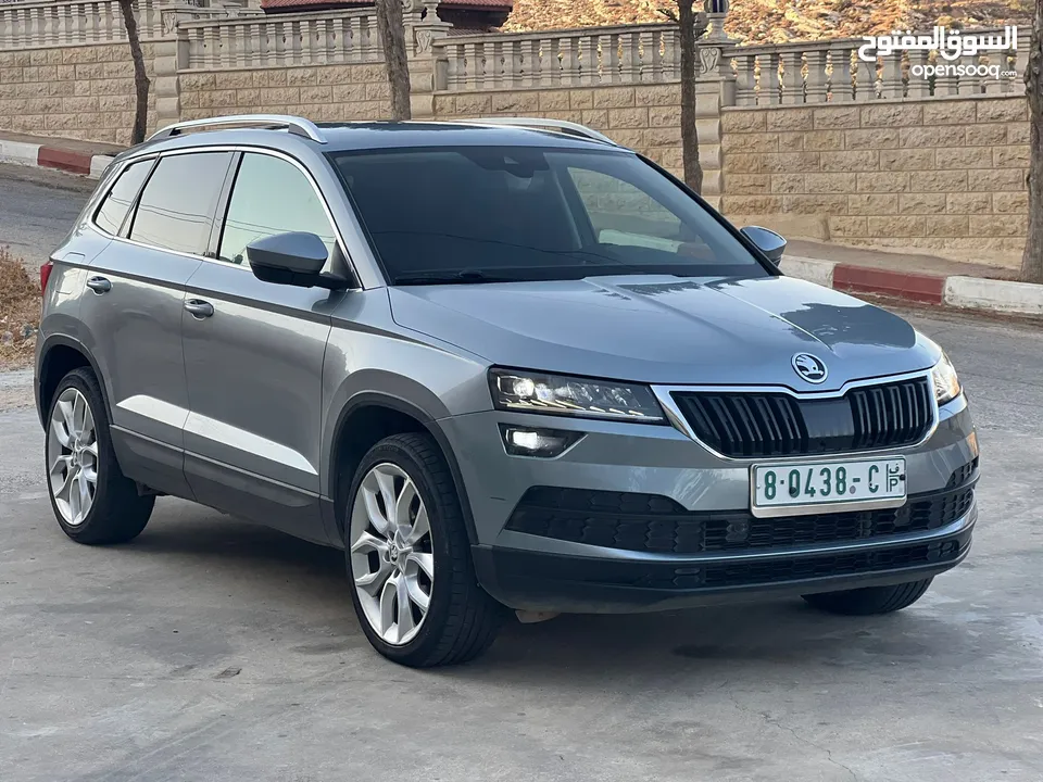 سكودا كاروك مطور2000 دفع رباعي 4×4 عداد قليل اصل شركة