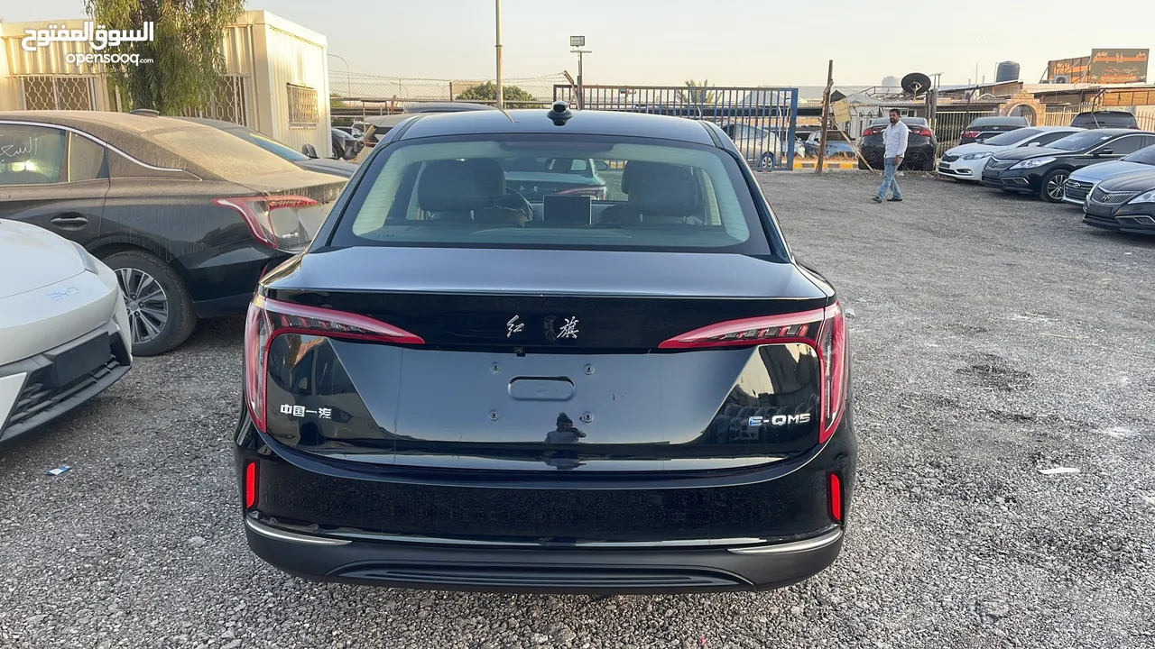 ‏HONGQI E-QM5 EV 2022 Full electric هونشي E-QM5 كهربائية بالكامل