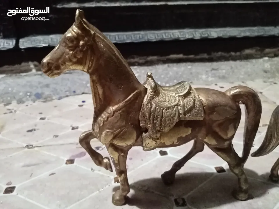 حصان نحاس صب قديم عدد2