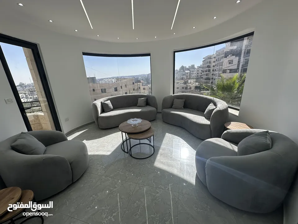 صالون مريح و فخم جديد 9 مقاعد باللون السكني