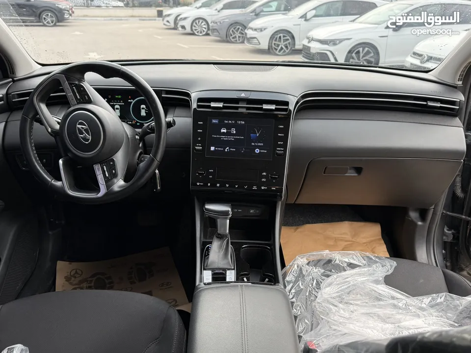 هونداي توسان ترخيص 2021 محرك 1600 بنزين+بطاريه مساعده دفع 4*2 جير أوتوماتيك 180 حصان