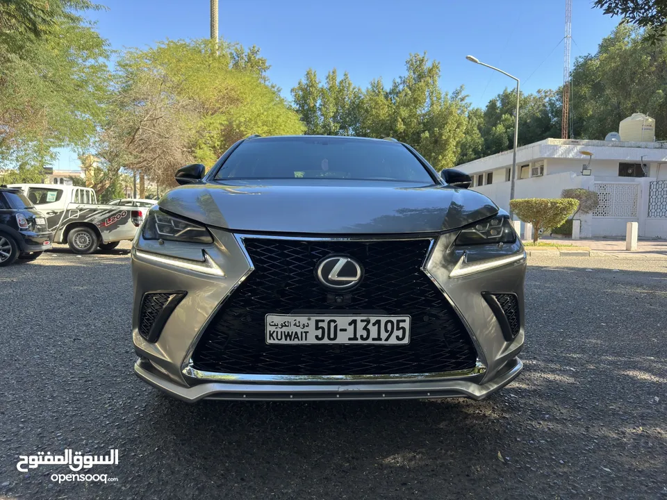 لكزس NX 300 F sport موديل 2018