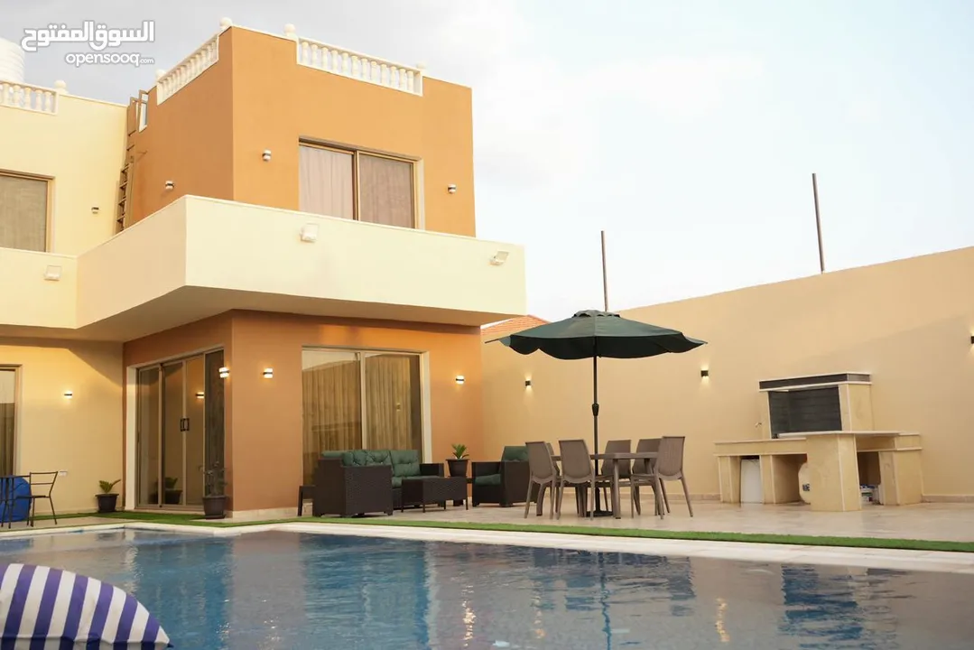 شاليه بمواصفات فاخره في البحر الميت للبيع