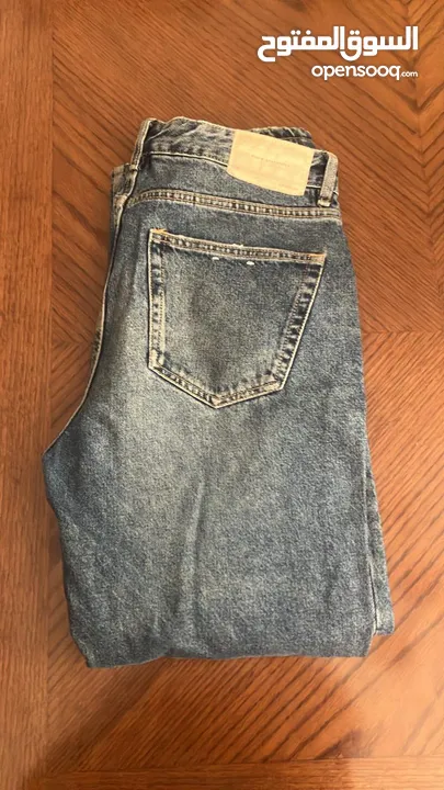 American eagle , Levi's, Zara and Pull&Bear Jean's and Nike, Adidas sports clothes ....