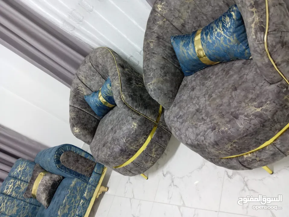 طقم 7مقاعد موديل kind خشب لاتيه ومعاكس إسفنج ضغط عالي سكني قماش وتربروف شغل نضيف جدا280د فقط تفصيل