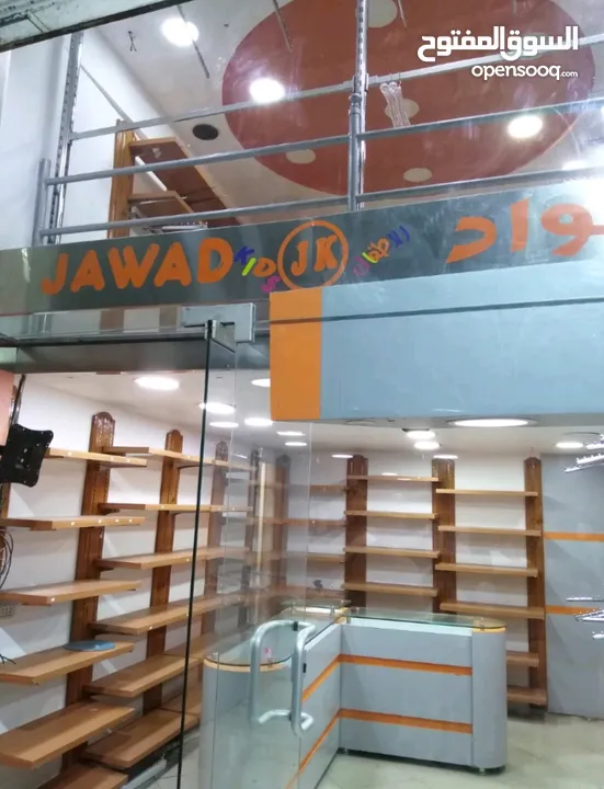 محل بديكور كامل في إربد للبيع تمليك من المالك مباشره