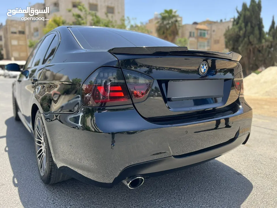 BMW 320i 2007   وارد شركة أبو خضر  مالك ثالث  لا تحتاج اي نوع من انواع الصيانة