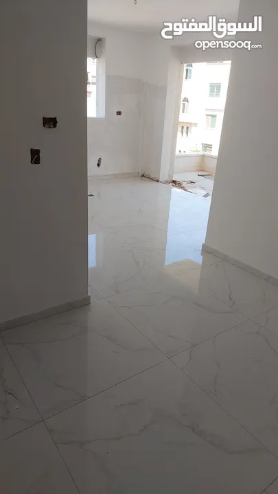 شقه للبيع في الطيره