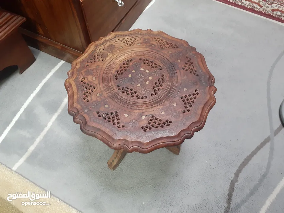 Set oF wood tabLe