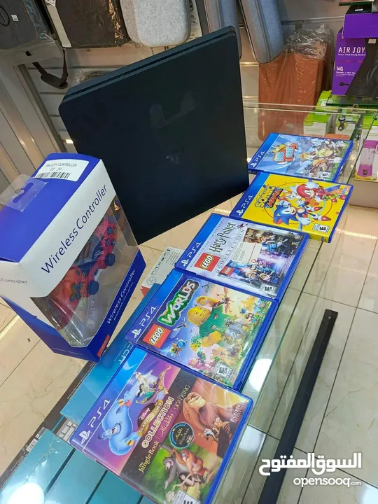 بلاستيشن 4 سليم PS4 SLIM نظيفة جداً هاردسك 1000 جيجا