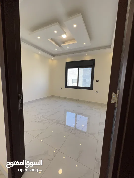 شقة هاي ديلوكس لعرسان او لعائلة صغيرة شفابدران بالقرب من دوار جامعة العلوم التطبيقية مقابل اورانج