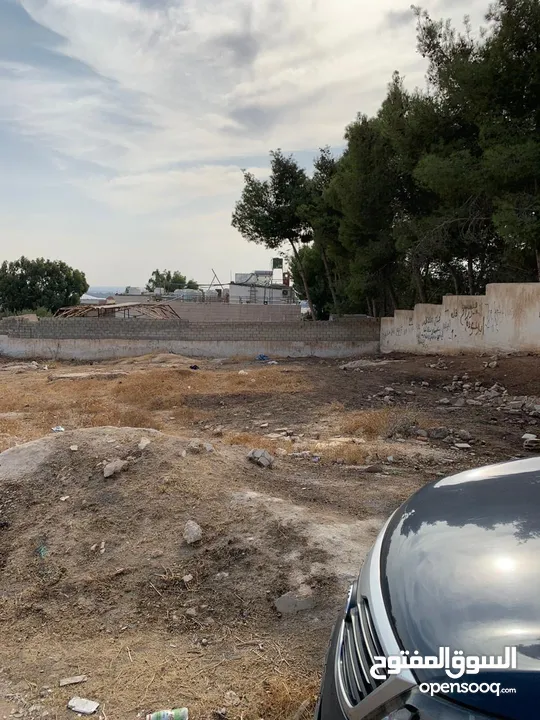 أرض منظمة سكني أ في أجمل مناطق تلعة الذهب خلف ايكيا – ديونز