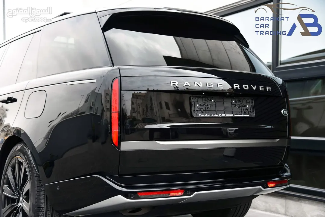 الصقر الأسود لتأجير السيارات يتوفر لدينا رنج روفر فوج 2023 Range Rover Vogue للإيجار ب أفضل الأسعار.