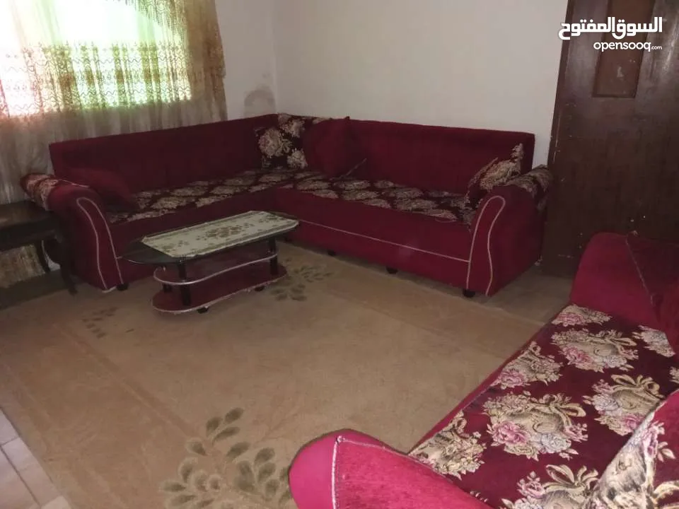 طقم كورنر لون خمري