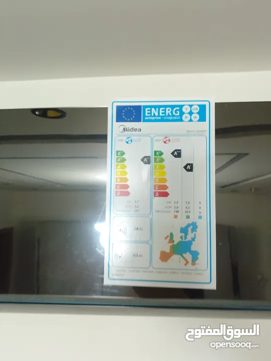 مكيف ميديا 1 طن اعلى فئه فل انفيرتير شبه جديد