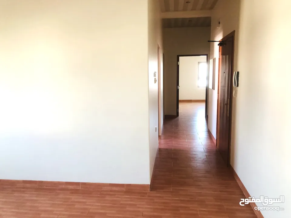 Sunlight & Airy 3 Bedroom with Semi Furnished Flat in Tubli.