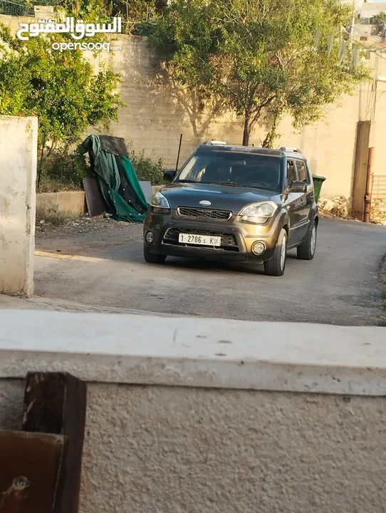 كيا سول للبيع .. اصل إيجار فقط بالرخصة .. بالواقع كانت مسجلة اجار ع شان السعر والجمارك
