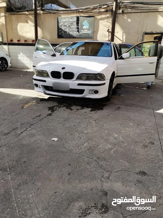BMW 520A.I للبيع او البدل