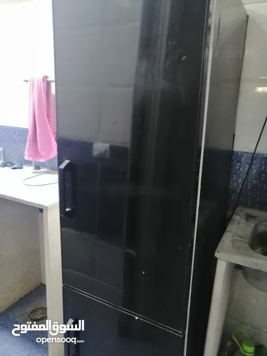 فرصه للإستثمار السريع محطه تنقيه وتحليه مياه و مصنع تعبئه كاسات كامل وشغال والحمدلله