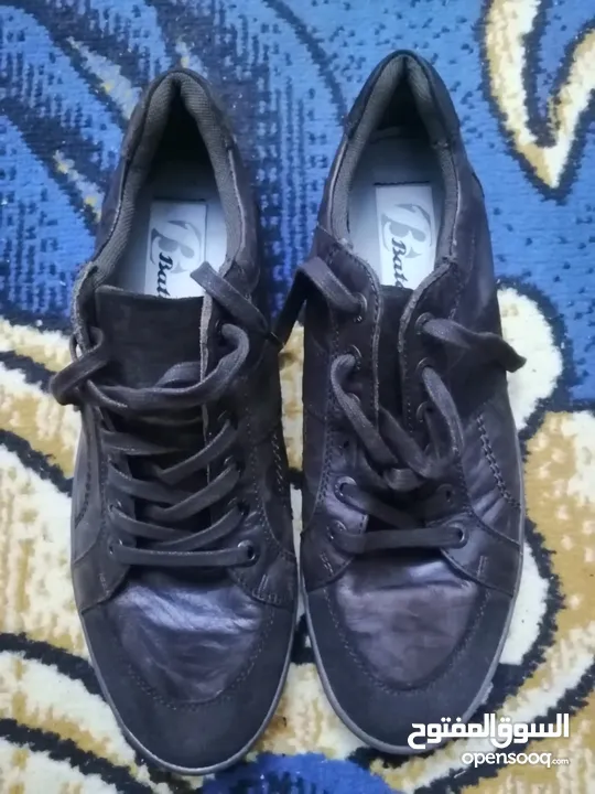 حذاء جلد طبيعي جوزي مع شاموا قياس 42 غير مستخدم ماركة باتا الايطاليه صناعه هندية