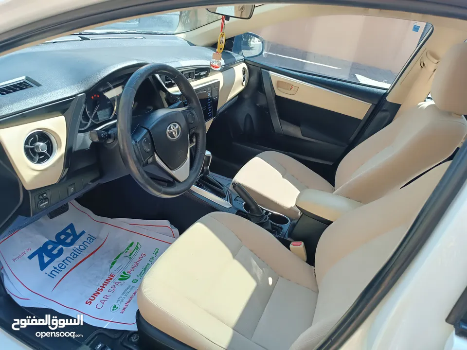 TOYOTA COROLLA 2.0XLI 2019 WITH SUNROOF IN EXCELLENT CONDITION CAR FOR SALE