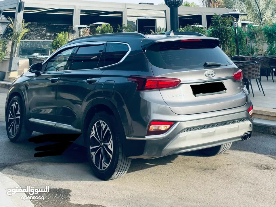 سنتافه. فلللللللل مسكررررررر بسعررررررز حرق حرق.