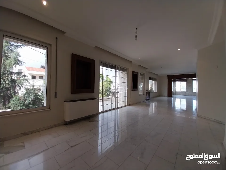 Apartment for rent in abdoun  ( Property 35844 ) Yearly Only  - 174286981