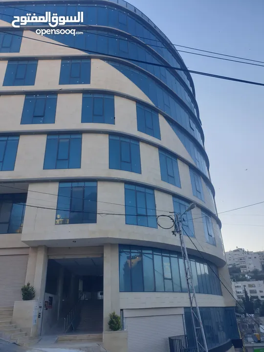 مقاولات واعمال البناء