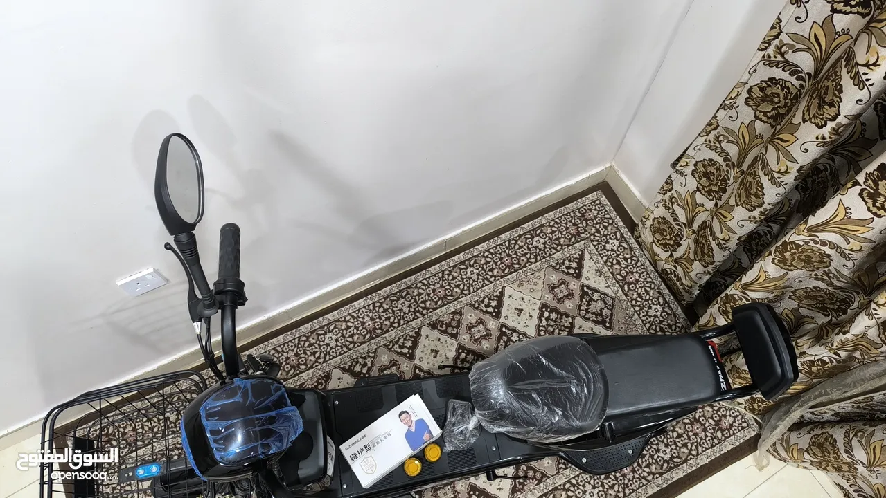 سكوتر كهربائي    Electronic scooter