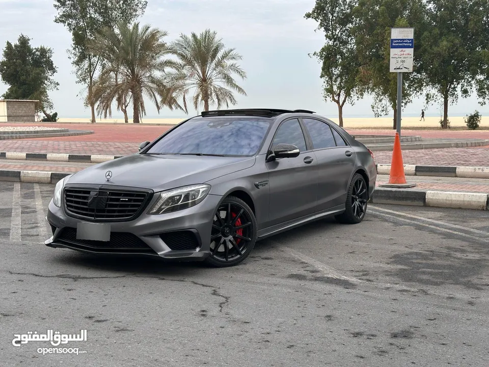 Mercedes-Benz S63 AMG 4MATIC 2015 – Mint Condition  Full Options