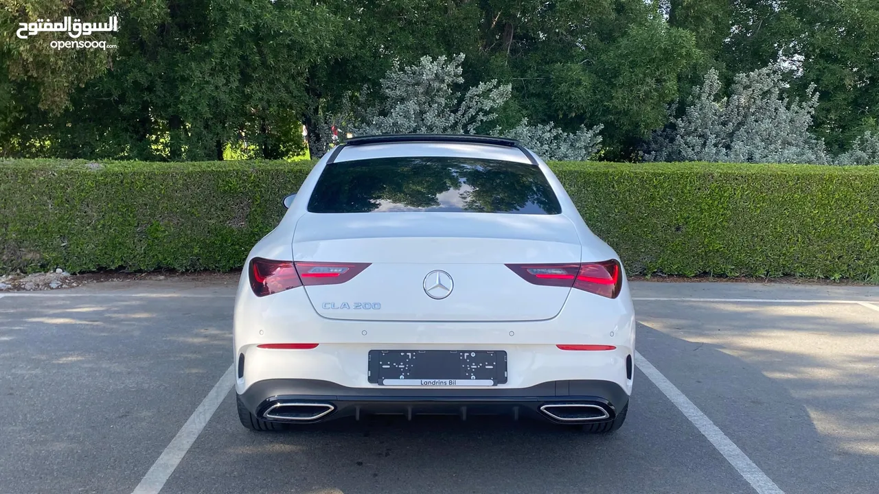 Mercedes-Benz CLA 200