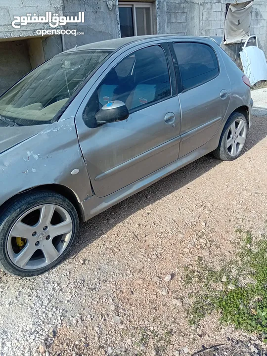 بيجو 206 موديل 2006