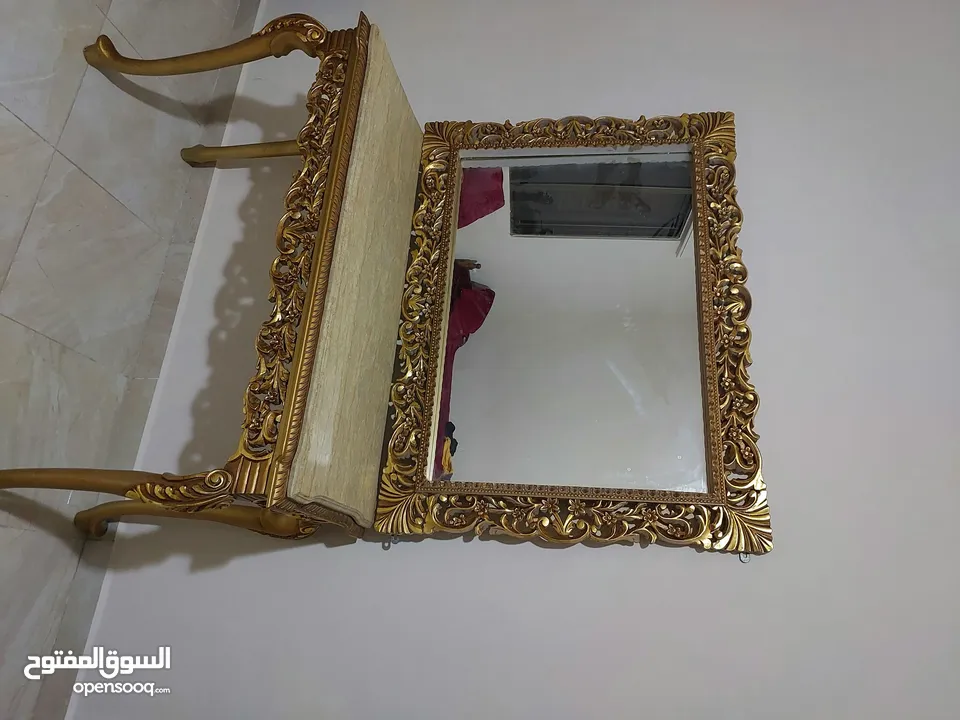 مدخل +مرآه وكاله طاوله رخام بسعر مغري جدا