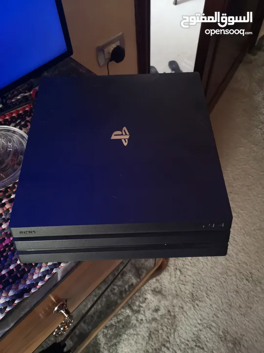 PS4 PRO بلايستيشن 4 برو