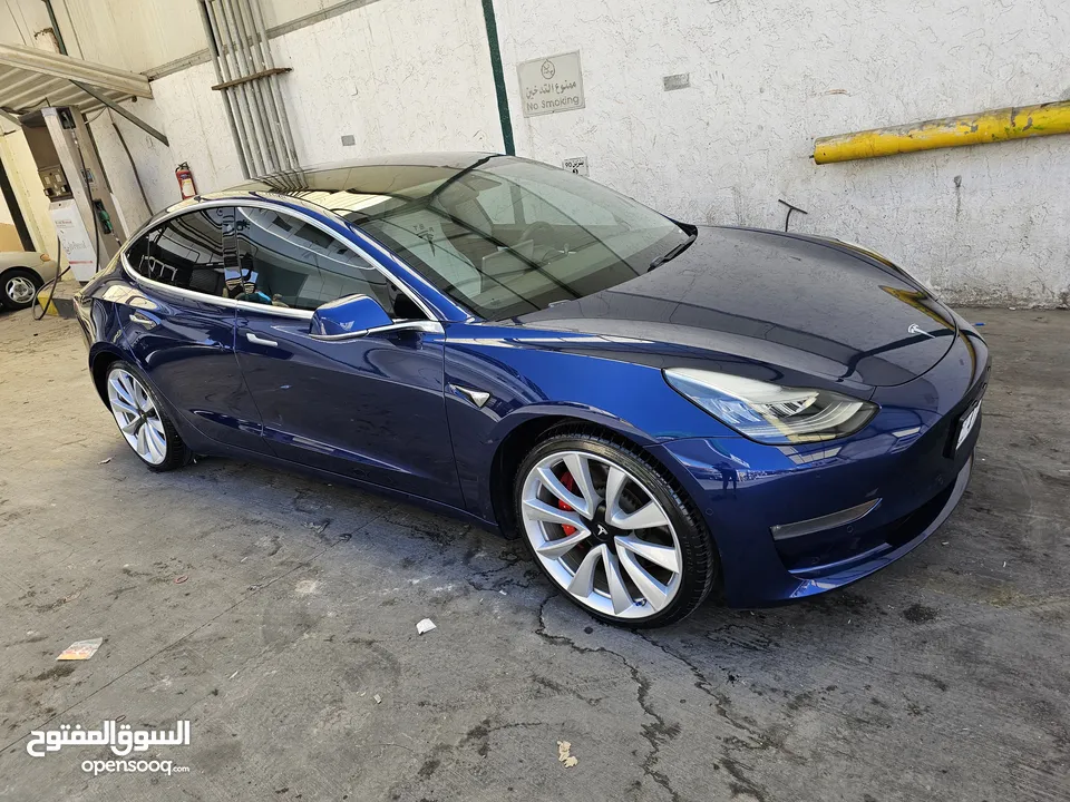 2019 tesla model 3 performance