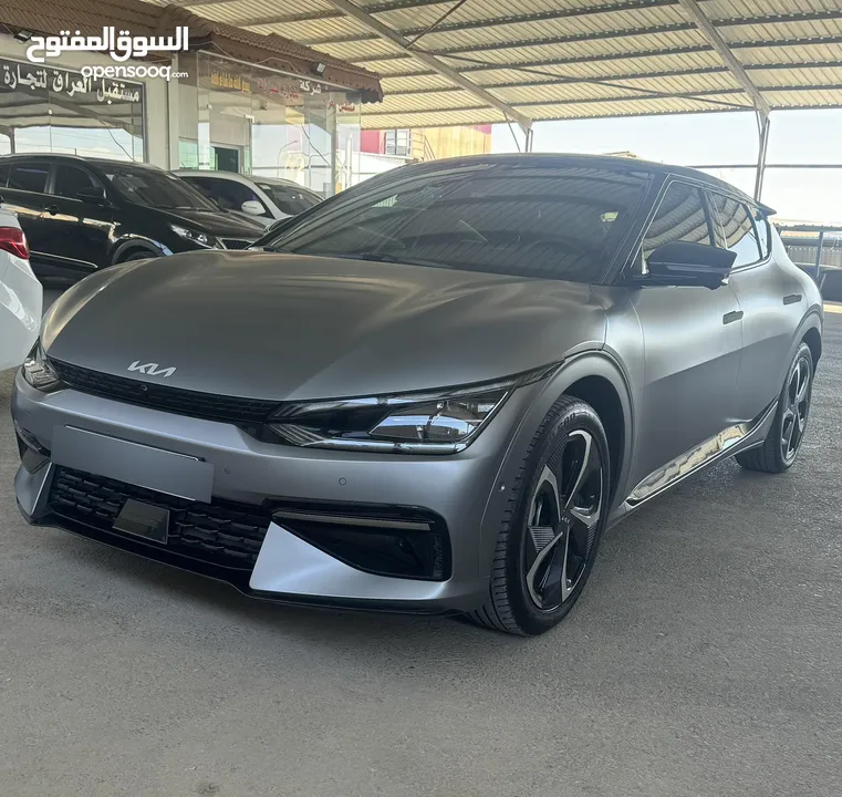 كيا EV6 GT LINE 2022 استخدام شخصي فحص كامل فل اعلى صنف جميع الموصفات وارد كوري لون خارجي وداخلي مميز