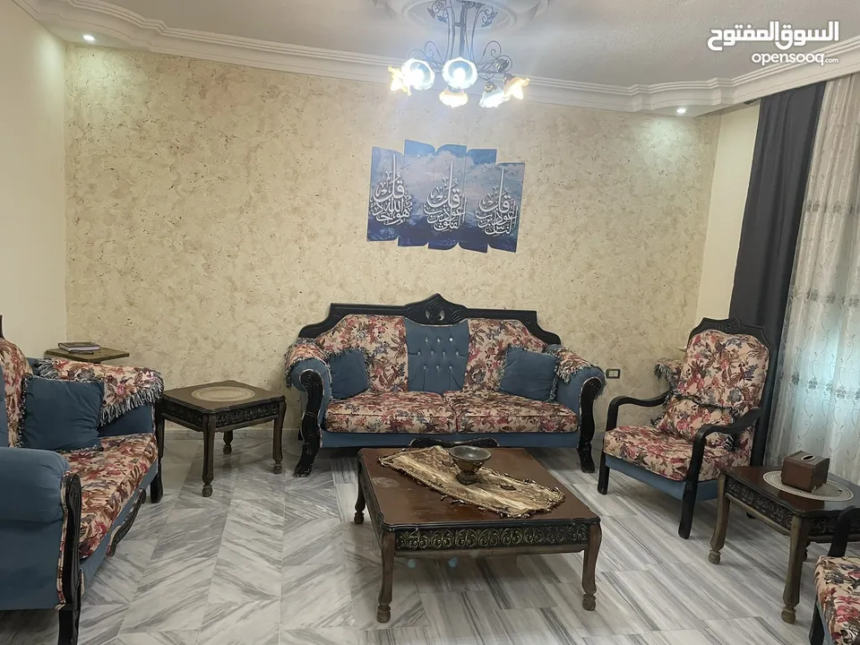 طقم كنب 7 مقاعد  مستعمل