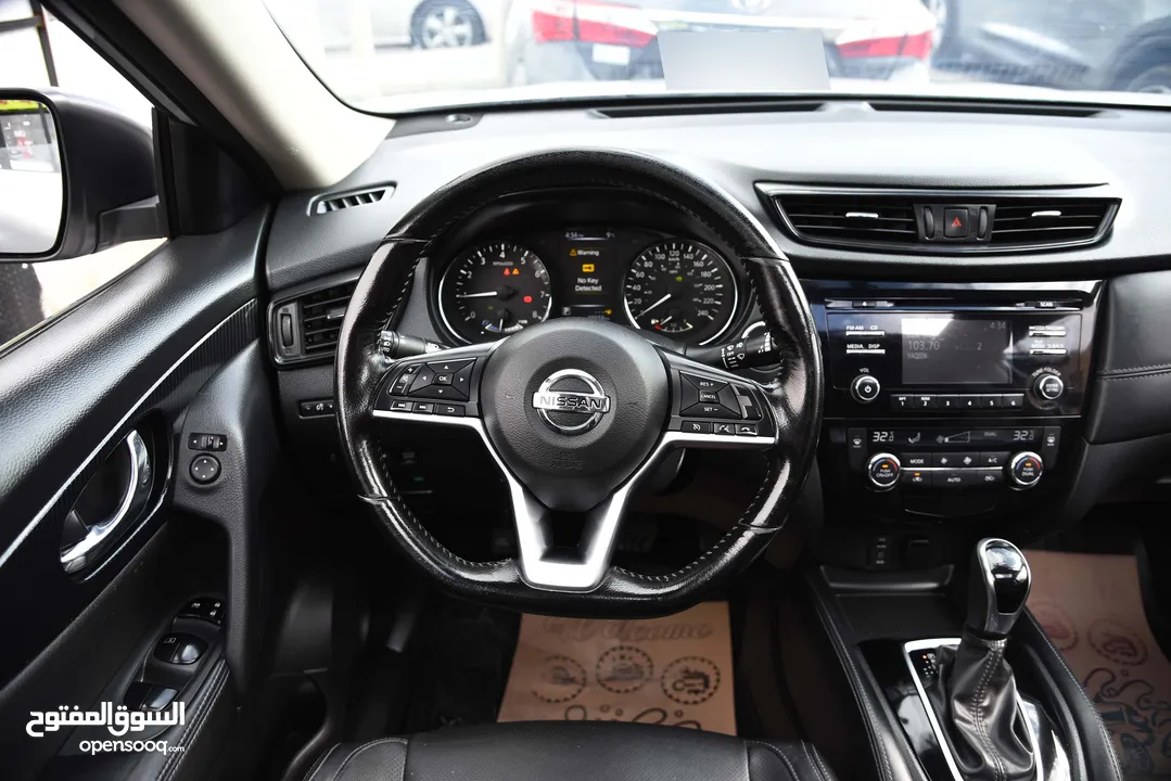 نيسان اكستريل هايبرد بحالة الوكالة Nissan X trail Hybrid 2020