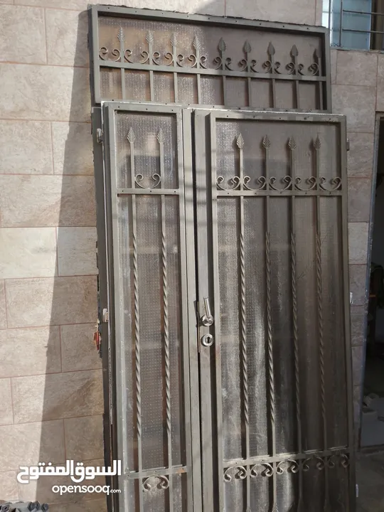 باب حديد حربات