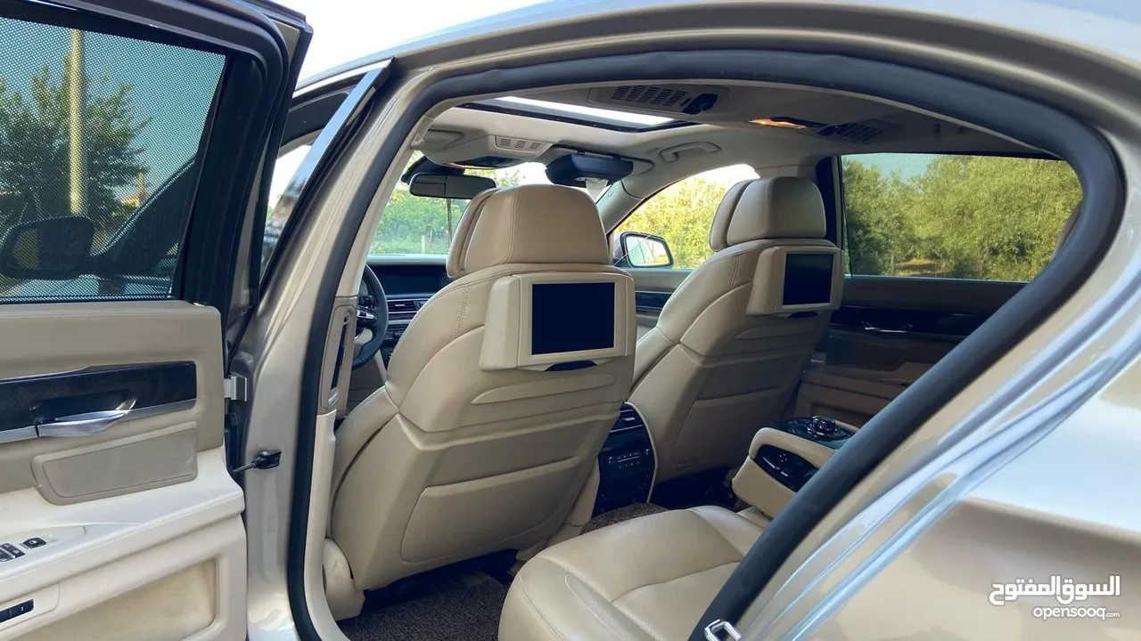 BMW 740LI  للبيع سياره فاخره ومميزه (الصور تتكلم)