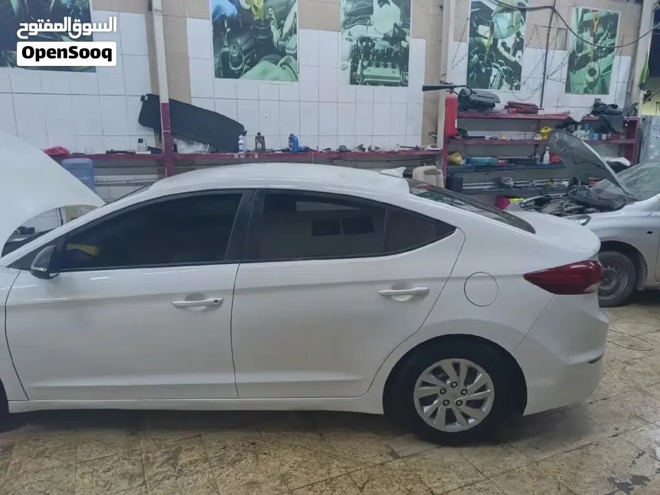 هيونداي النترا موديل 2017 بحاله ممتازه لا تحتاج إلى شي كل الامور طيبه