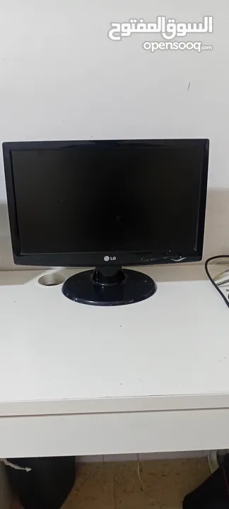 شاشه سامسونق 90hz وشاشه LG 60hz شاشات نضاف جدا كل وحده الها سعر اما الثنتين مع بعض