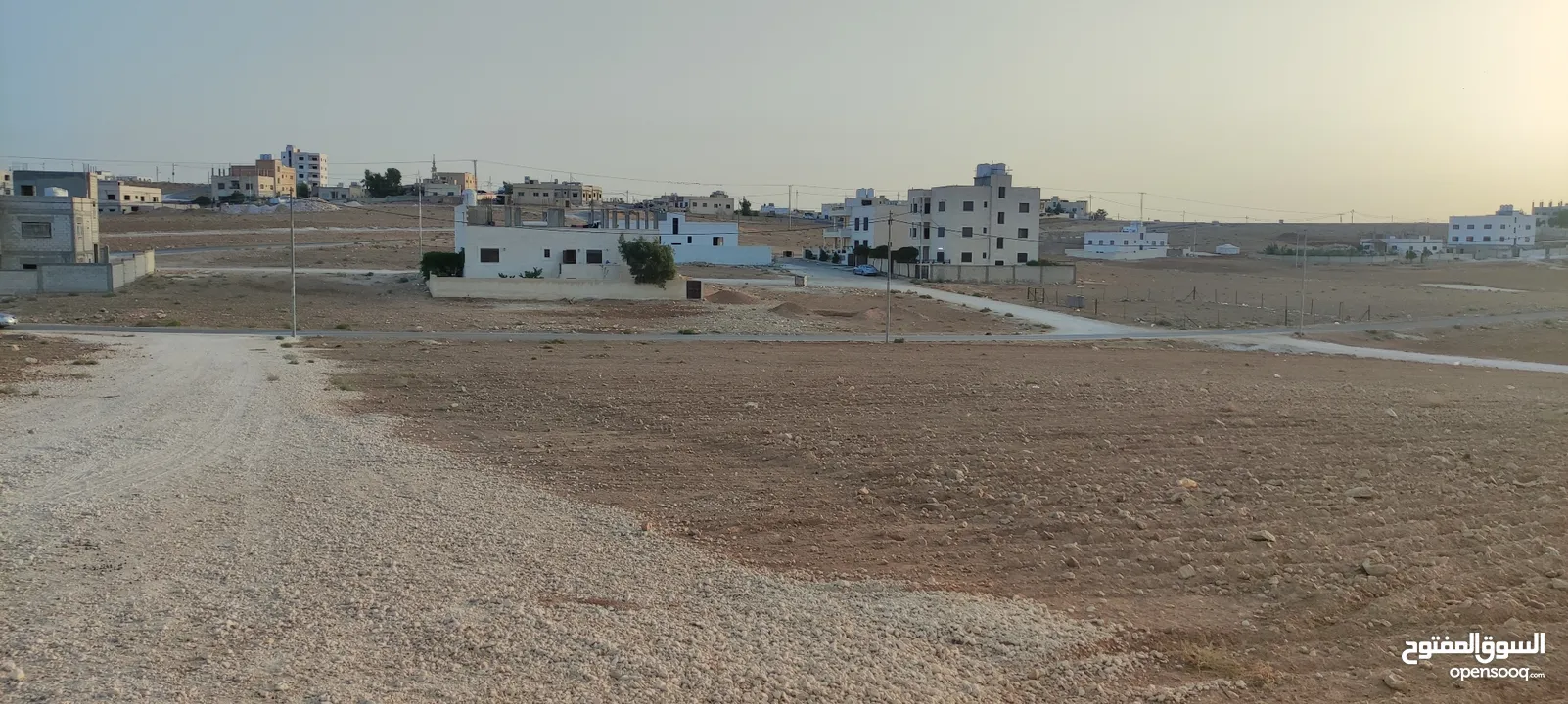 ارض للبيع شرق عمان البيضاء