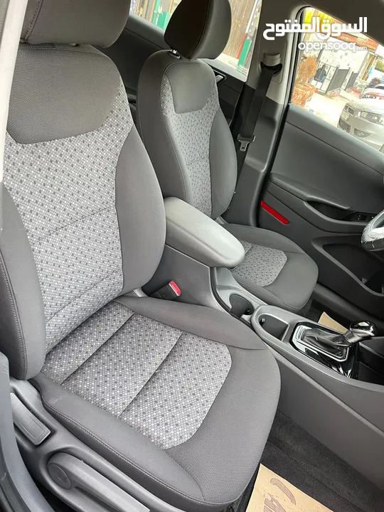 2019  Hyundai  ioniq  clean carfax  فحص كامل