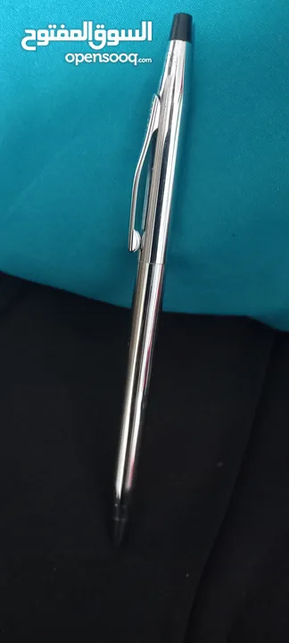 .  ..  CROSS  ..  .   .  .      . بحالة الجديد . مستعمل قليل جددددداً .. وسعره رخيص