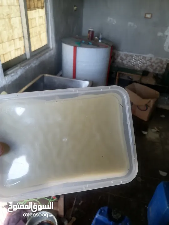 شمع نحل 100/100طبيعي صافي للخلطات مش صناعي شغل يدوي
