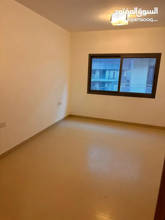 For rent 1 bhk apartment in Muscat hills