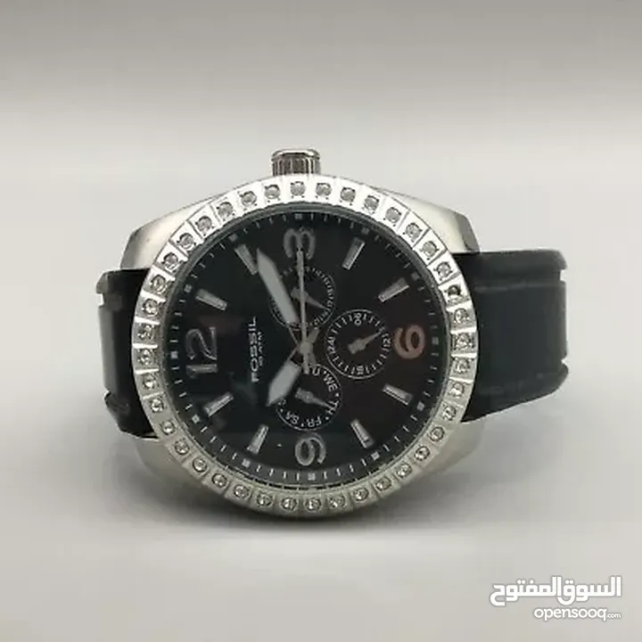 FOSSIL الساعة كتير حلوة اصليه مطلوب 30