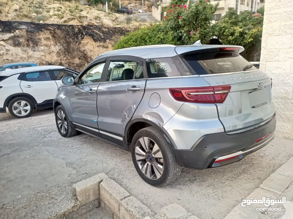 فورد تيرتوري 2021 للون بحري مميز ، مالك اول من الحره