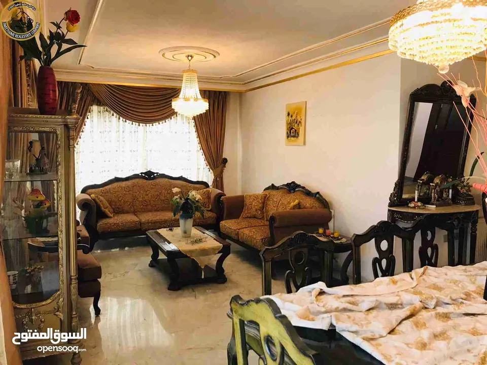 شقة مميزة للبيع في الرابية  - خلف السفارة الصينية طابق ثالث 190م تشطيب سوبر ديلوكس